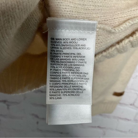 The North Face Women's Sweater - Cream, Pink, Blue - Picture 5 of 13